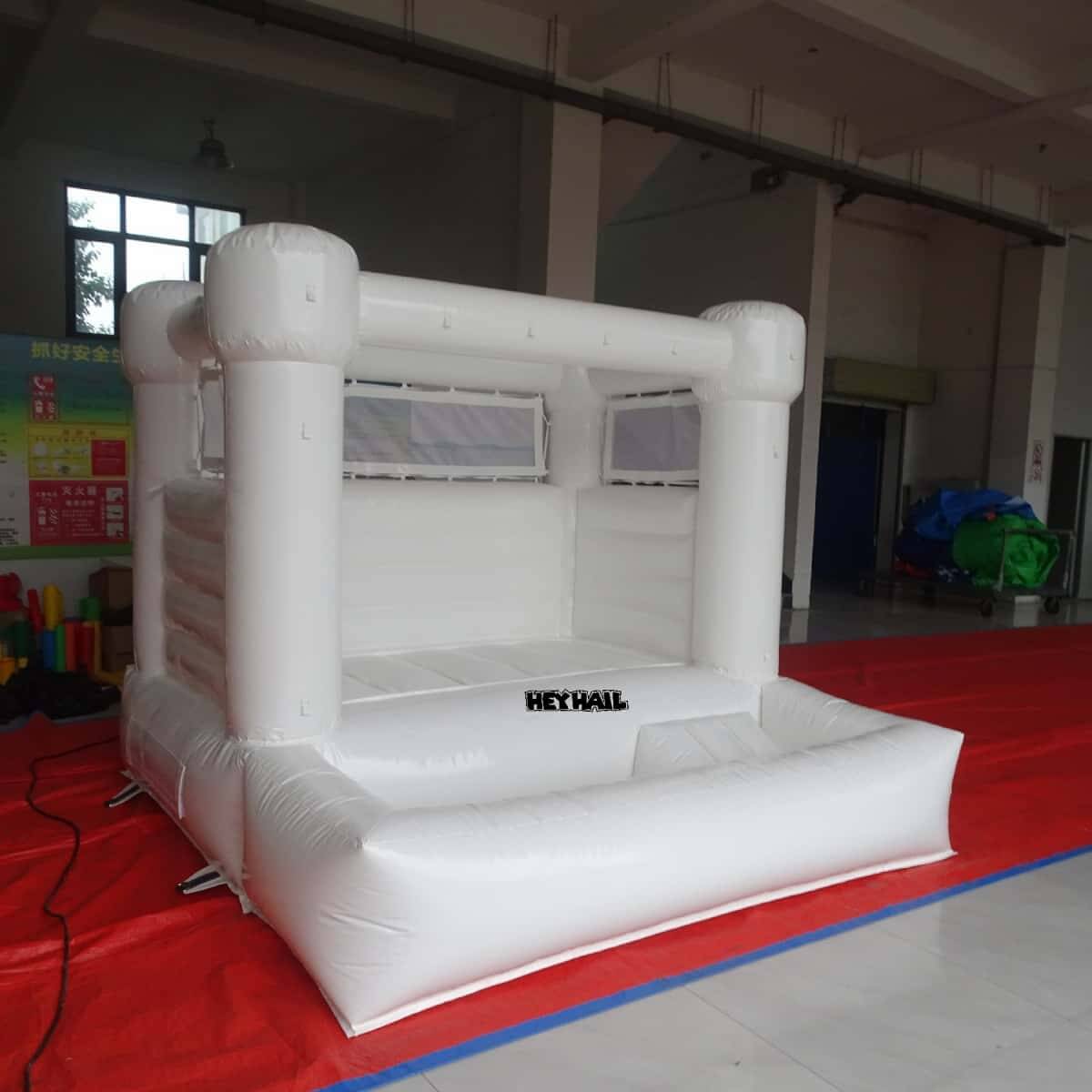 HEYHAIL 8 x 8 ft white bounce house with ball pit, front view