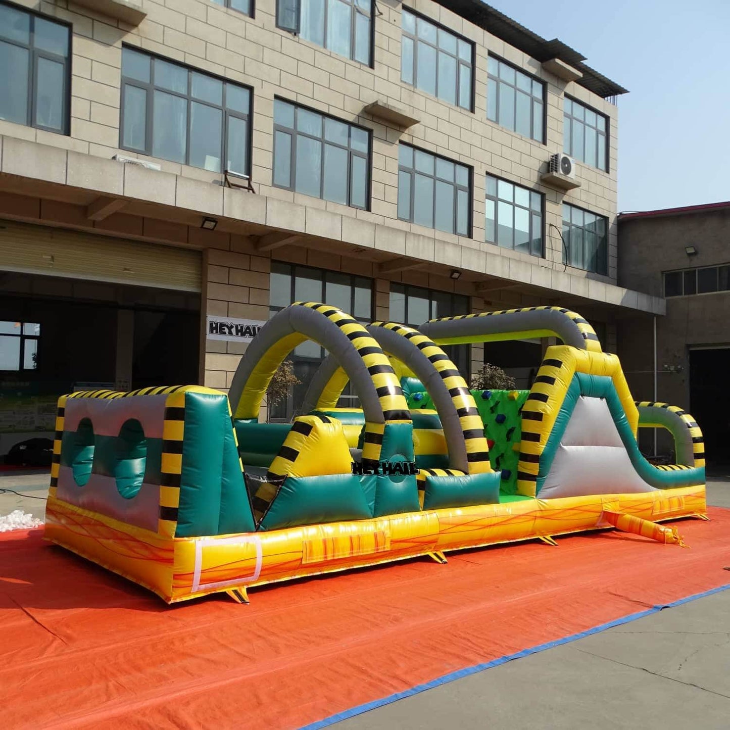 30ft Commercial Obstacle Course for Sale – 9 × 3.5 × 3 m
